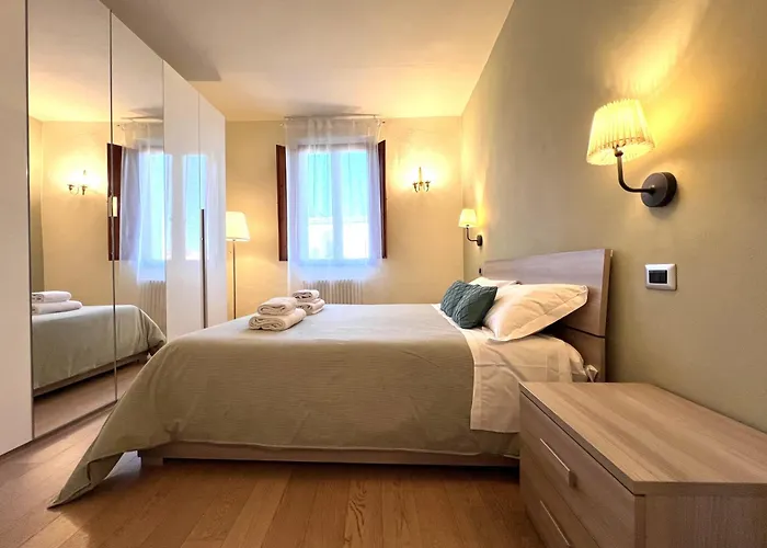 アパート La Luce Di シエーナ